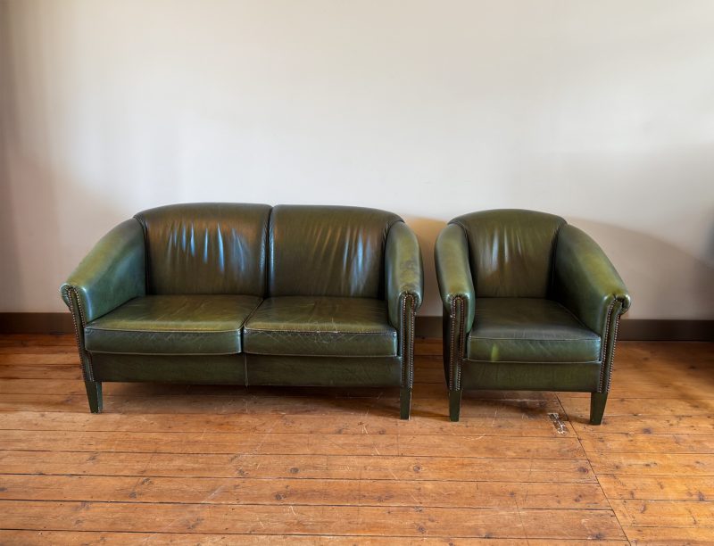 Green Leather Chesterfield Lounge Set by Muylaert